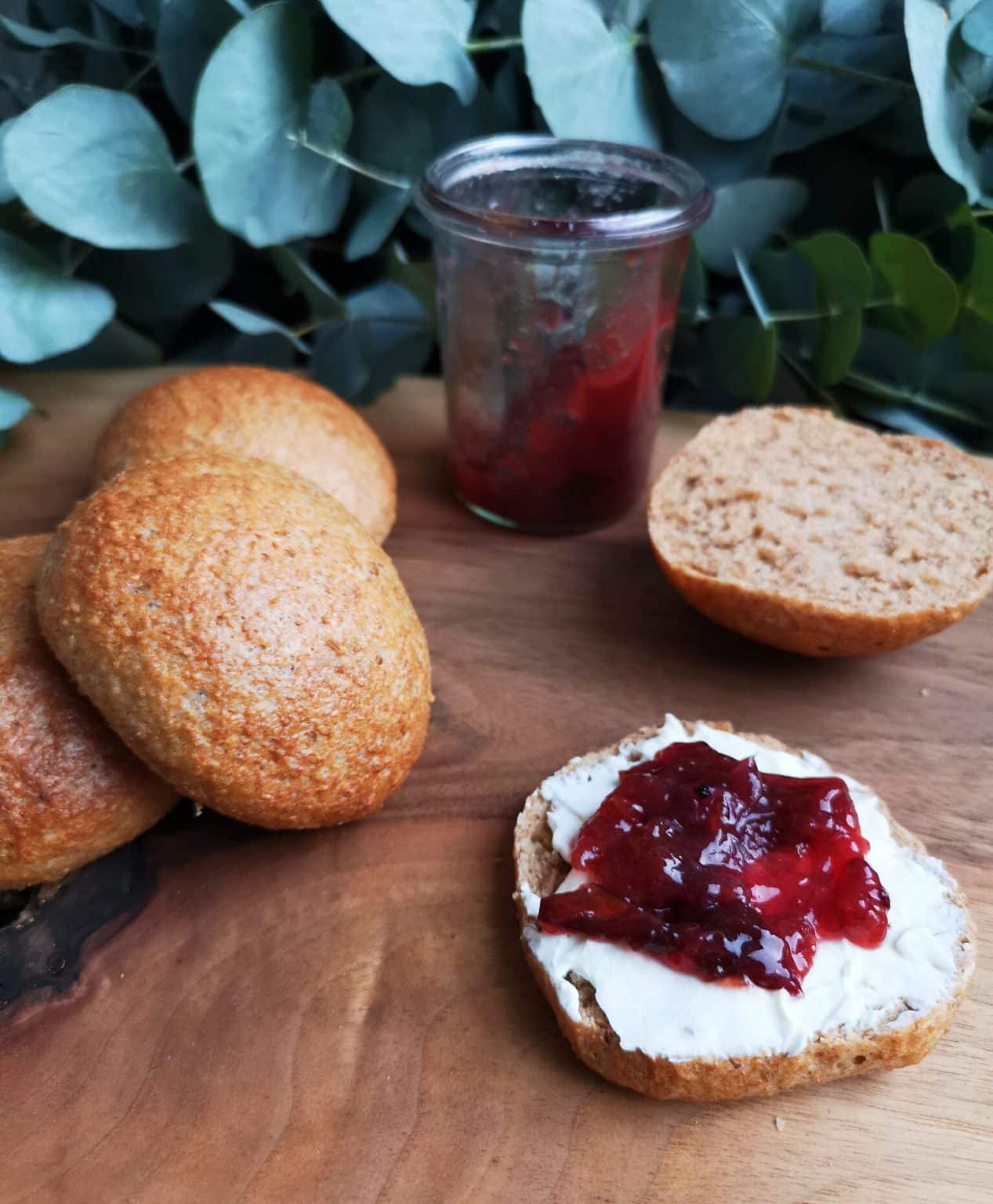 Dinkel Brötchen einfach selber backen - ANA + NINA