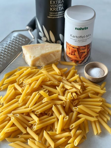 Nudeln, Pasta, Chips, Kartoffel-Mix, TikTok, Trend